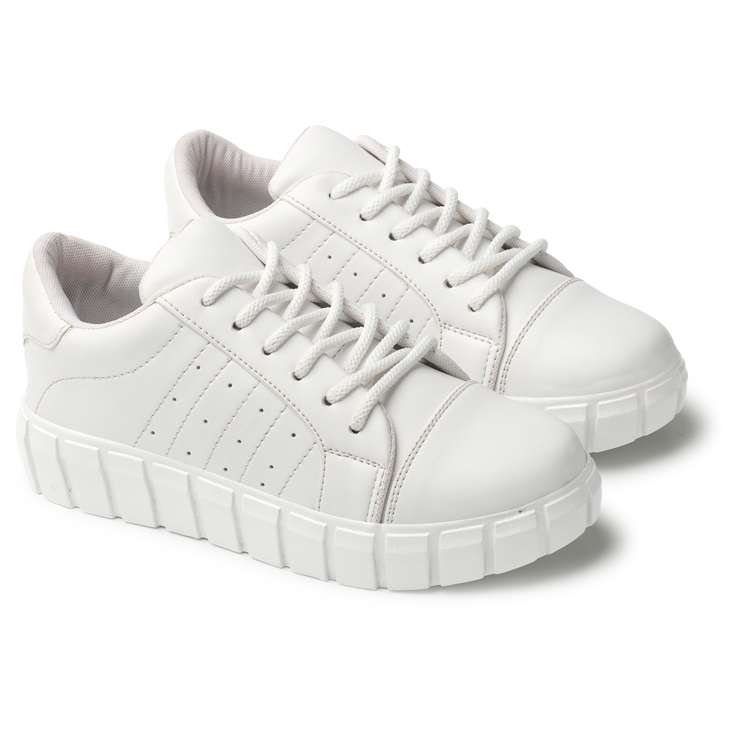 Full White Sneakers Sooes For Womens and Girl Wholesale Footwear by Blinder